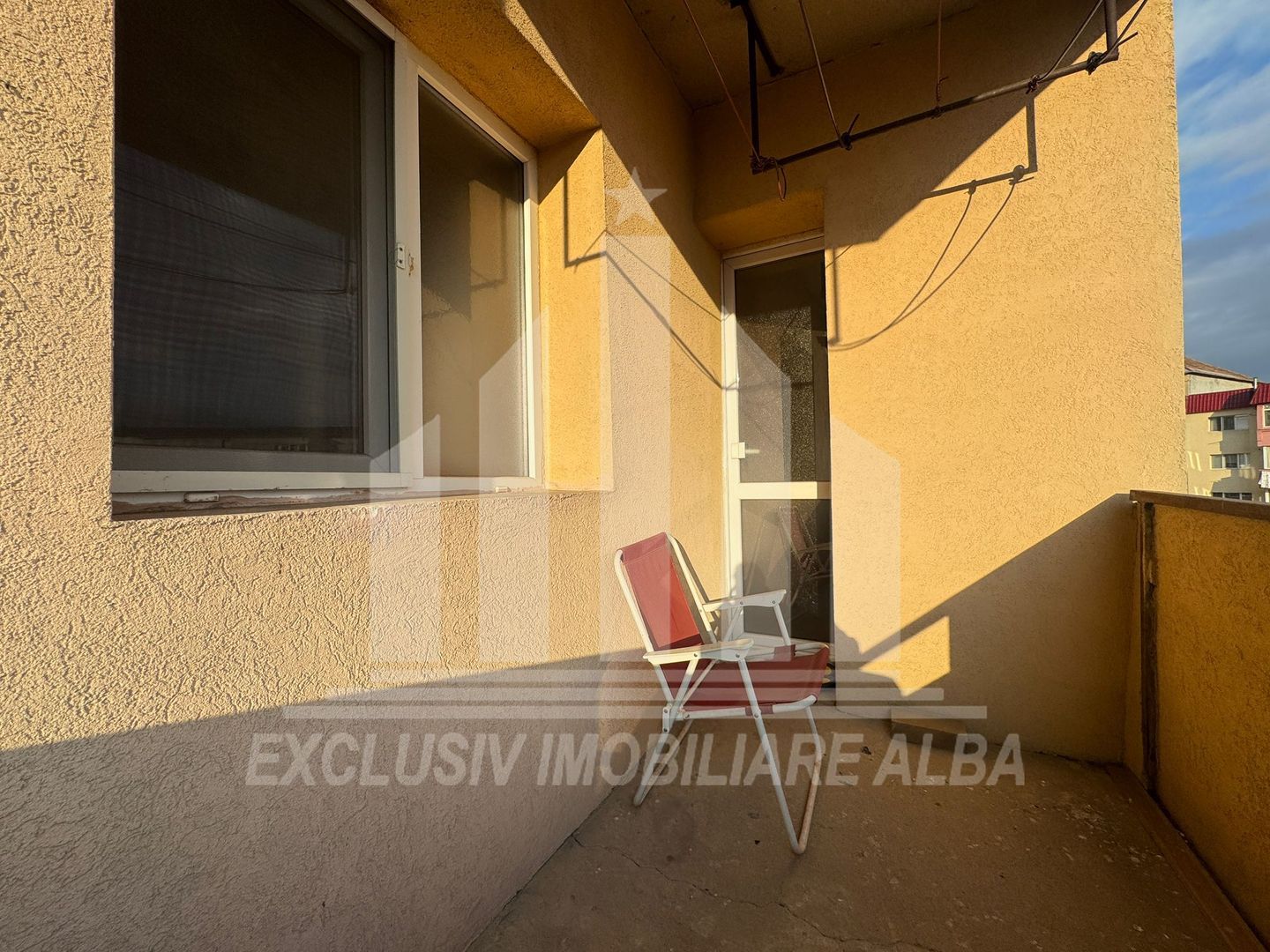 Apartament cu 3 camere decomandate, etaj intermediar, Ampoi 3 - Poză 8