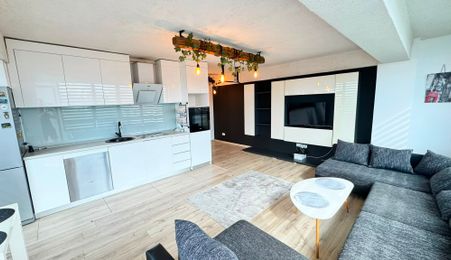 Apartament 2 camere | 2 balcoane | Lift | Parcare | D.Stanca
