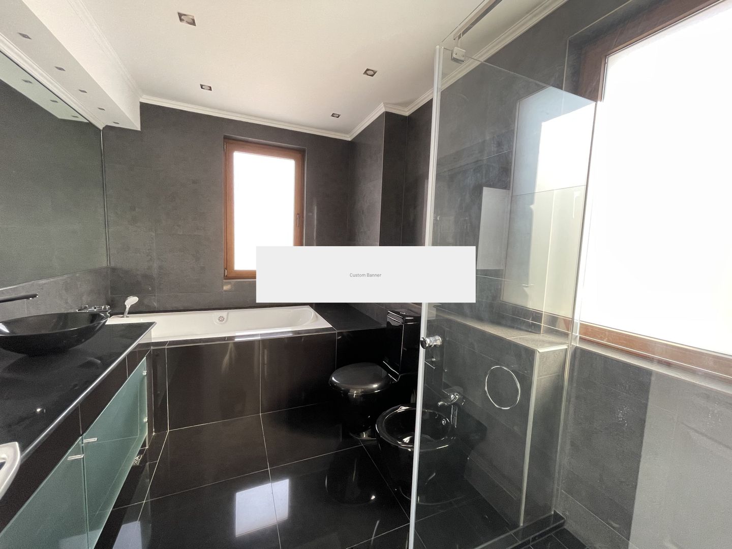 Spatiu comercial pretabil pentru showroom de vanzare - Poză 4