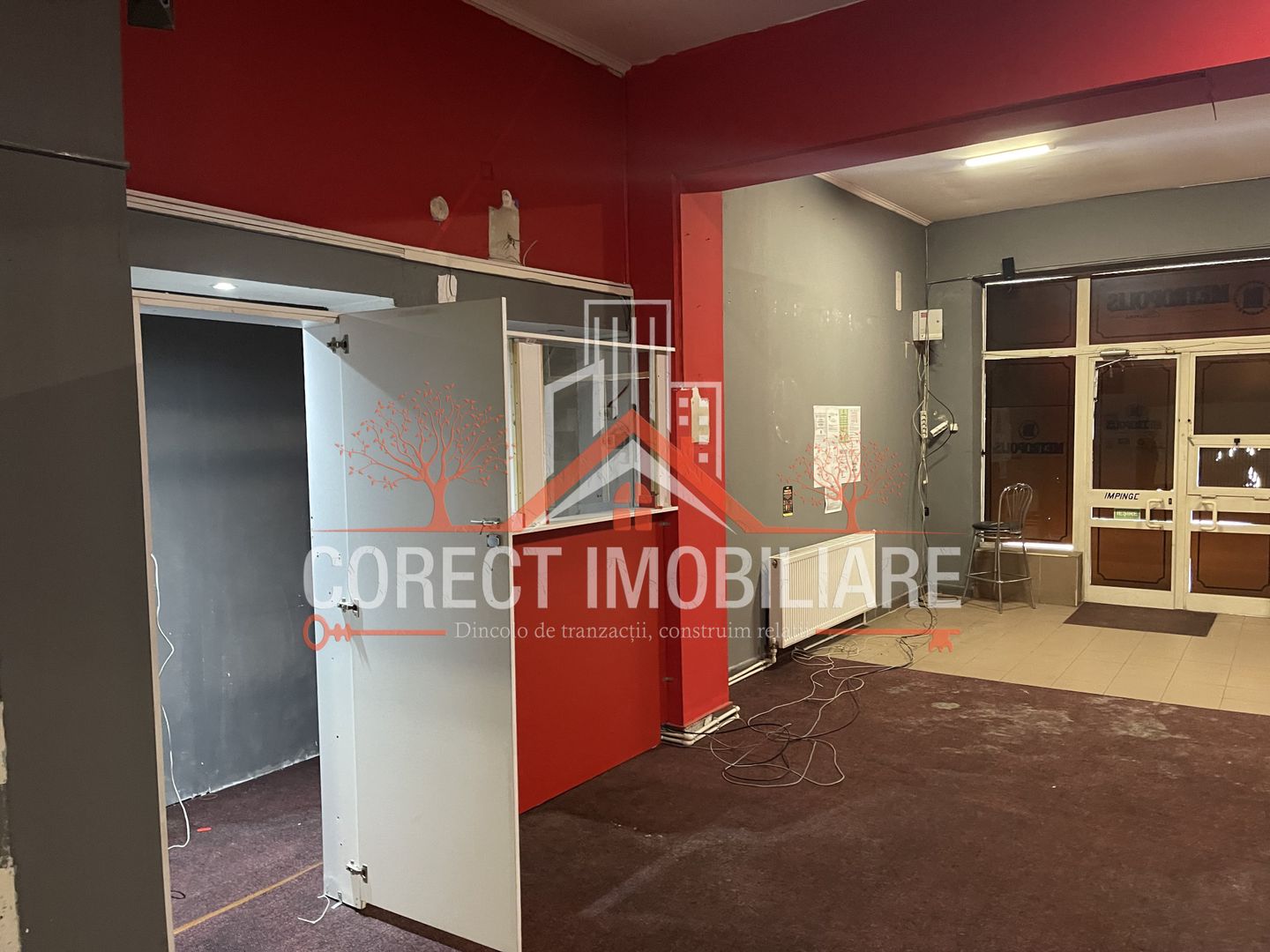 Spațiu comercial de închiriat . - Poză 3