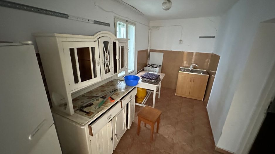 Proprietate compusă din 2 case - Poză 28