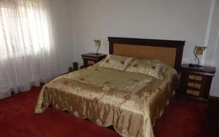 VILA 8 CAMERE, TEREN 511 MP, CENTRU CAMPULUNG - Poză 8