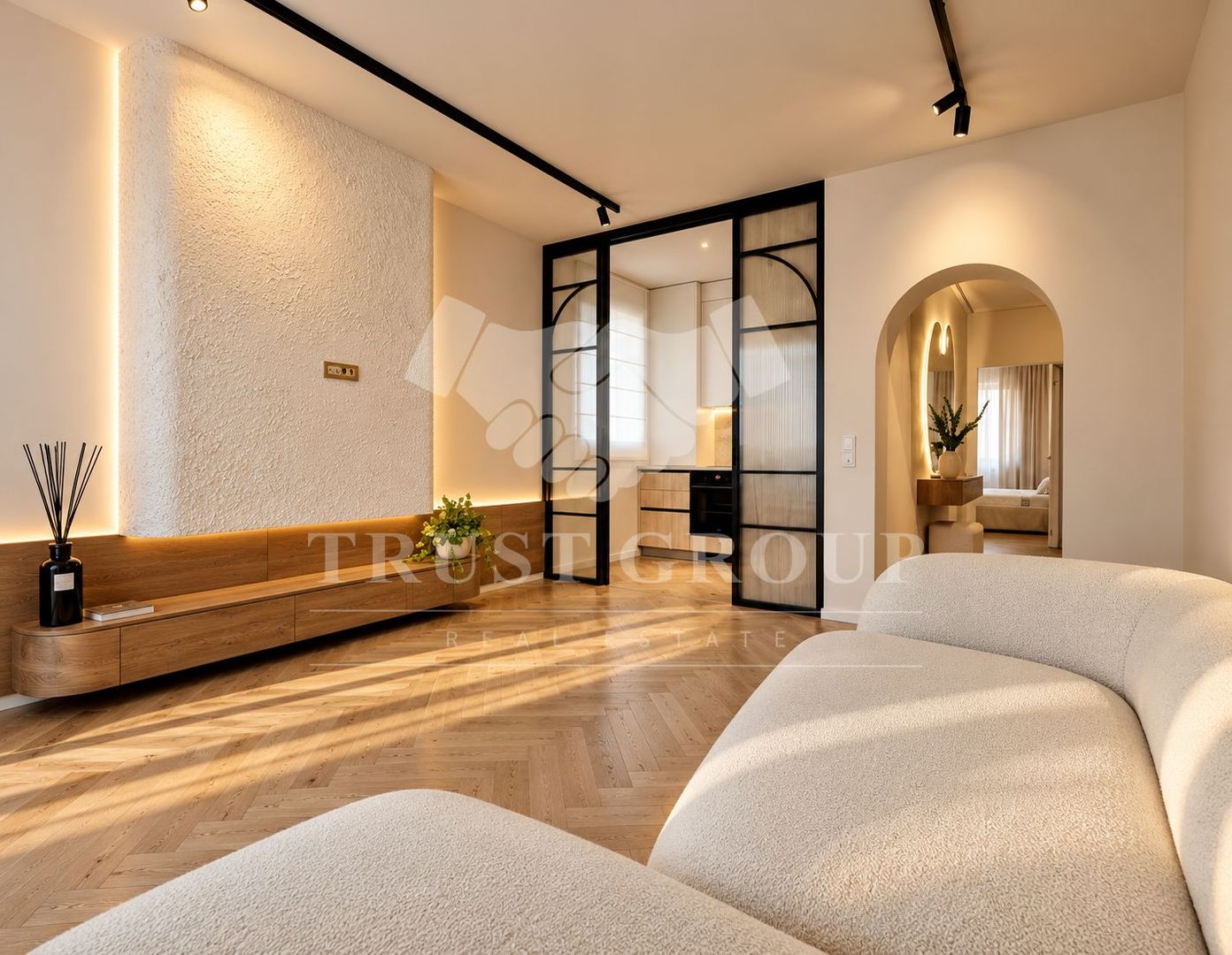 Apartament 3 camere + Dressing Unirii |Imobil 2020 |Mobilat Lux |Loc de parcare - Poză 4