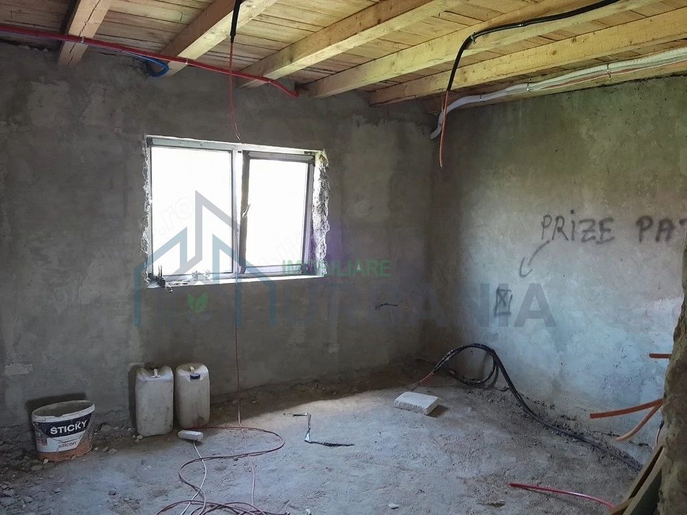 Casă de vânzare în Sculeni, com. Victoria – P+M, 90.000 EUR - Poză 1