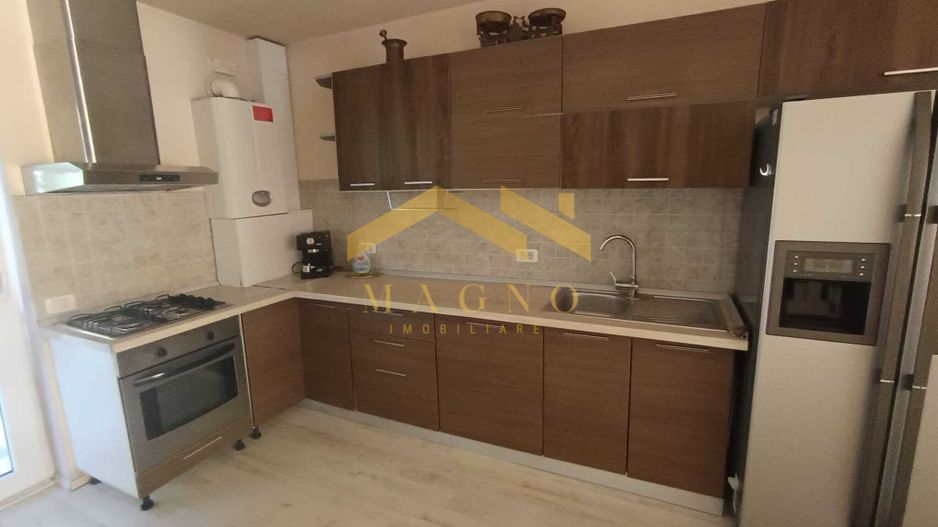 CASA SPATIOASA CU 4 CAMERE CARTIER GRADISTE - Poză 9