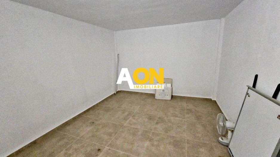 Penthouse pe două niveluri, panouri solare, terasă de 50 mp, boxă - Poză 13