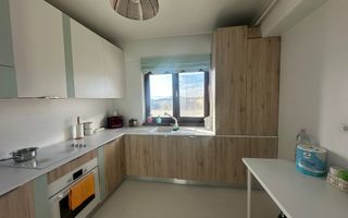 Apartament 4 camere - tip Penthouse - Zona 1 Mai - Poză 9