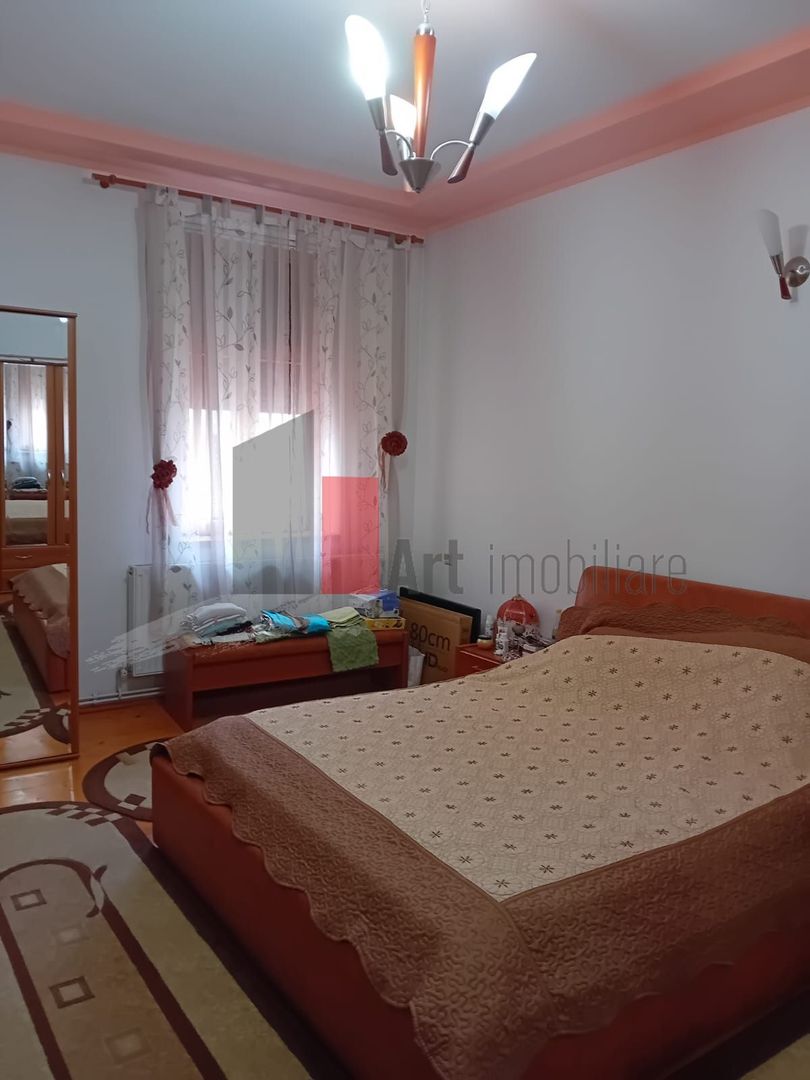 APARTAMENT 3 CAMERE SEBASTIAN - Poză 4