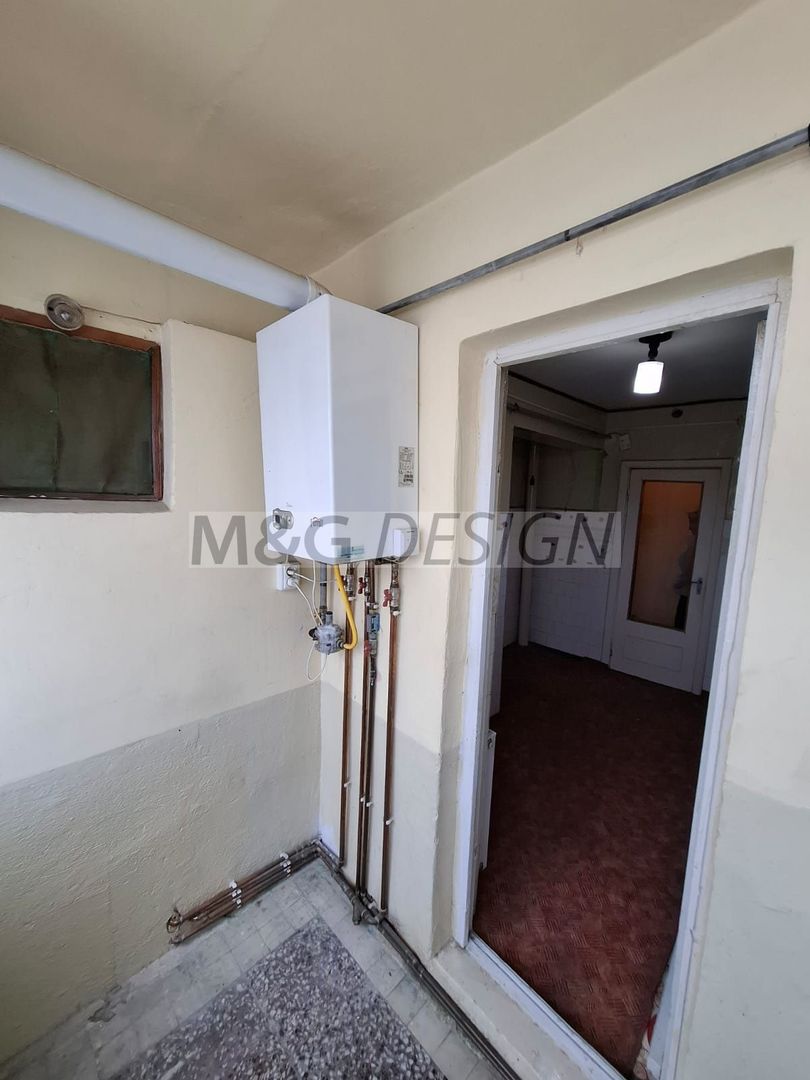Spitalul Judetean - Casa Tineretului 3 camere, etaj 2, centrala gaz - Poză 9