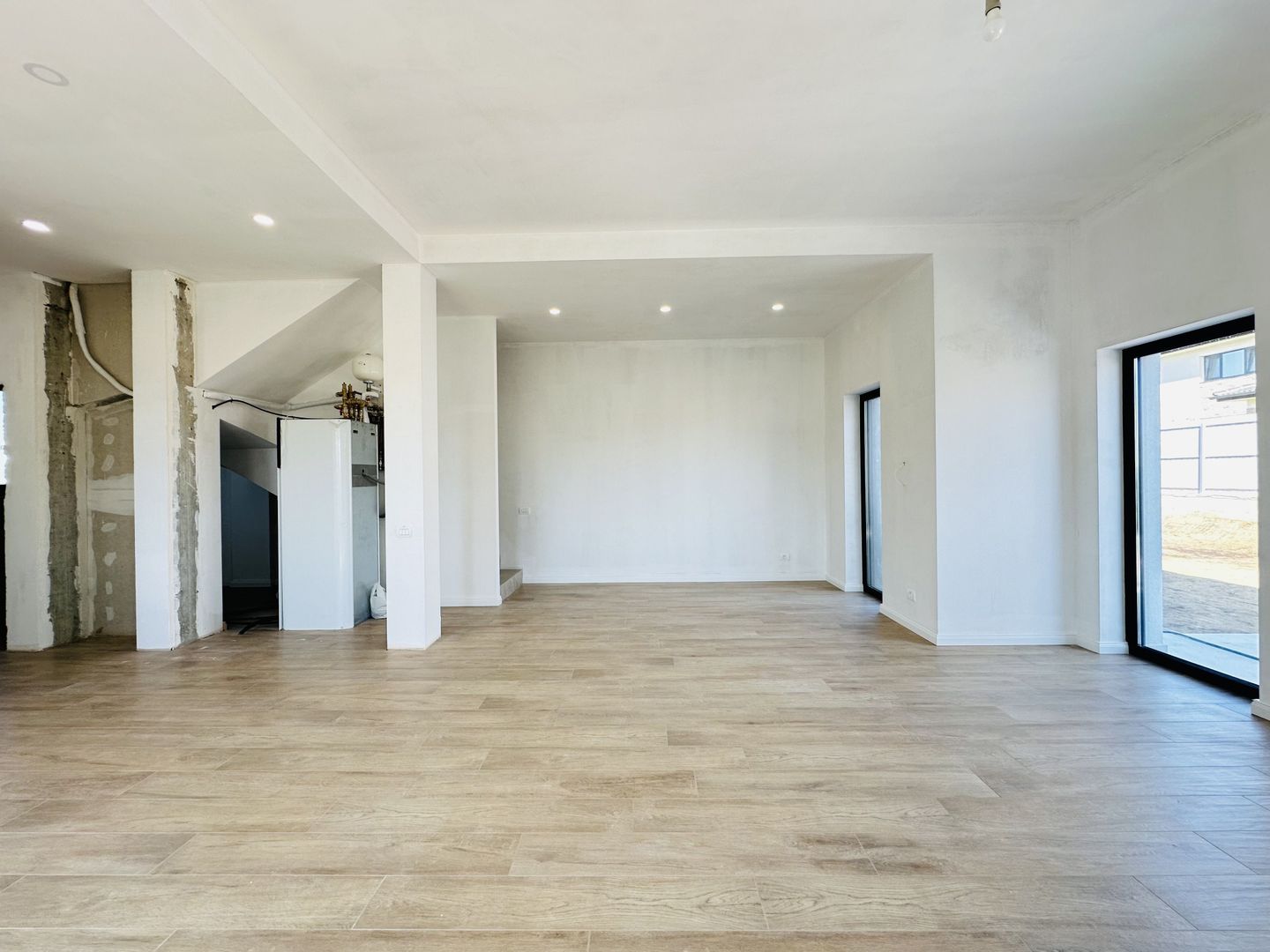 Design Ultramodern | Pompa de caldura | 131 mp, 4 bai | Langa Padure - Poză 17