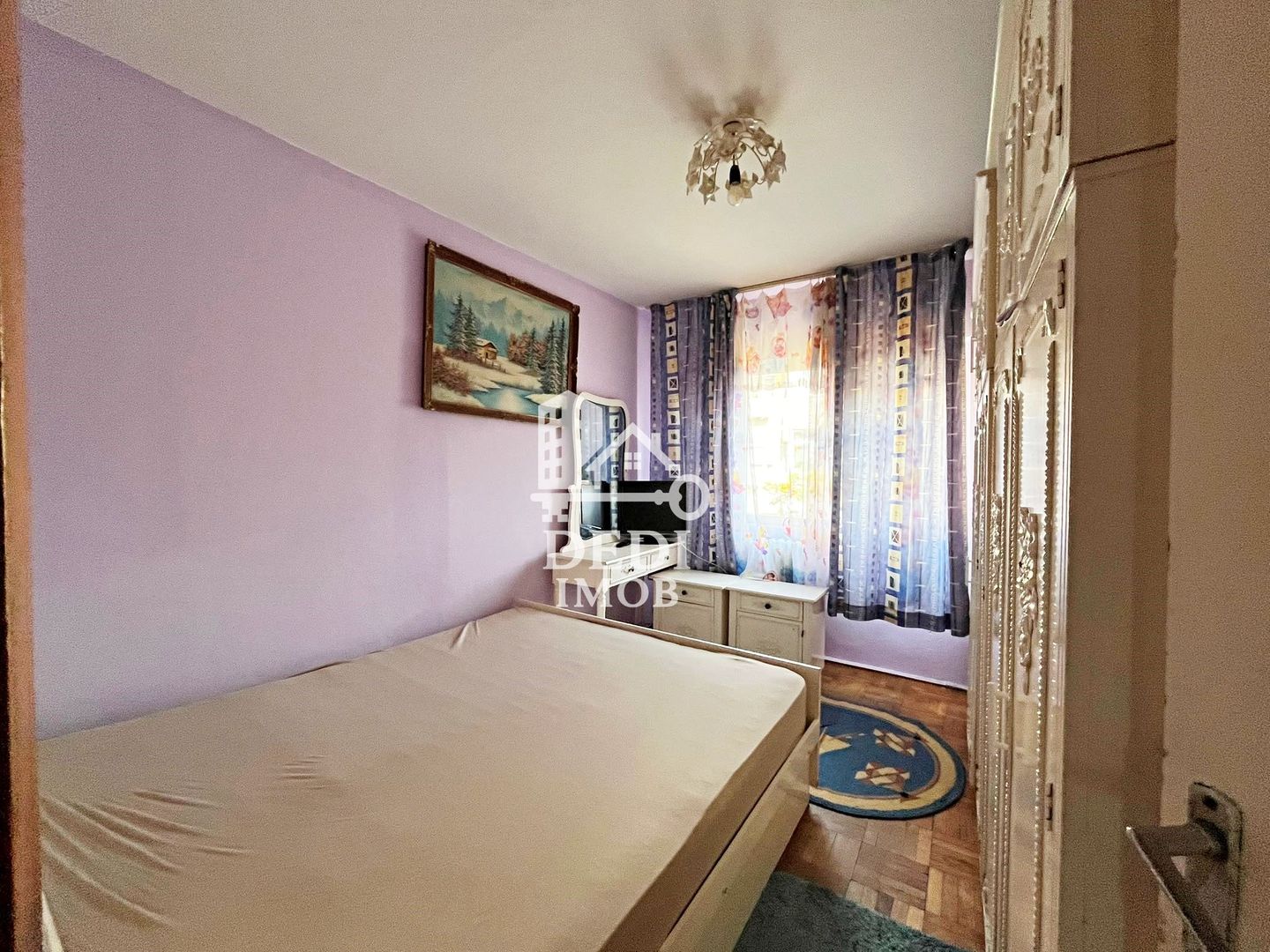 Apartament 3 camere de vanzare in zona Rogerius, Oradea - Poză 5