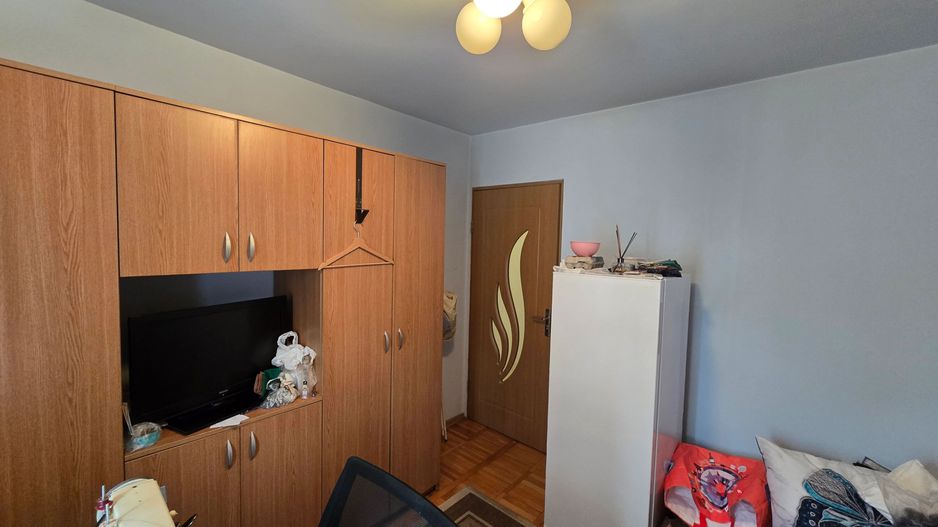 Apartament 3 camere,Zona Lipovei,Etaj 2, Mobilat si Utilat Complet, Garaj - Poză 6