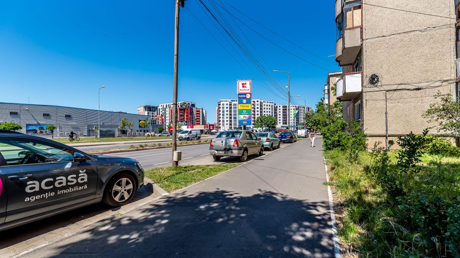 VANDUT! Apartament 2 camere, decomandat | Str Banul Maracine - Poză 8