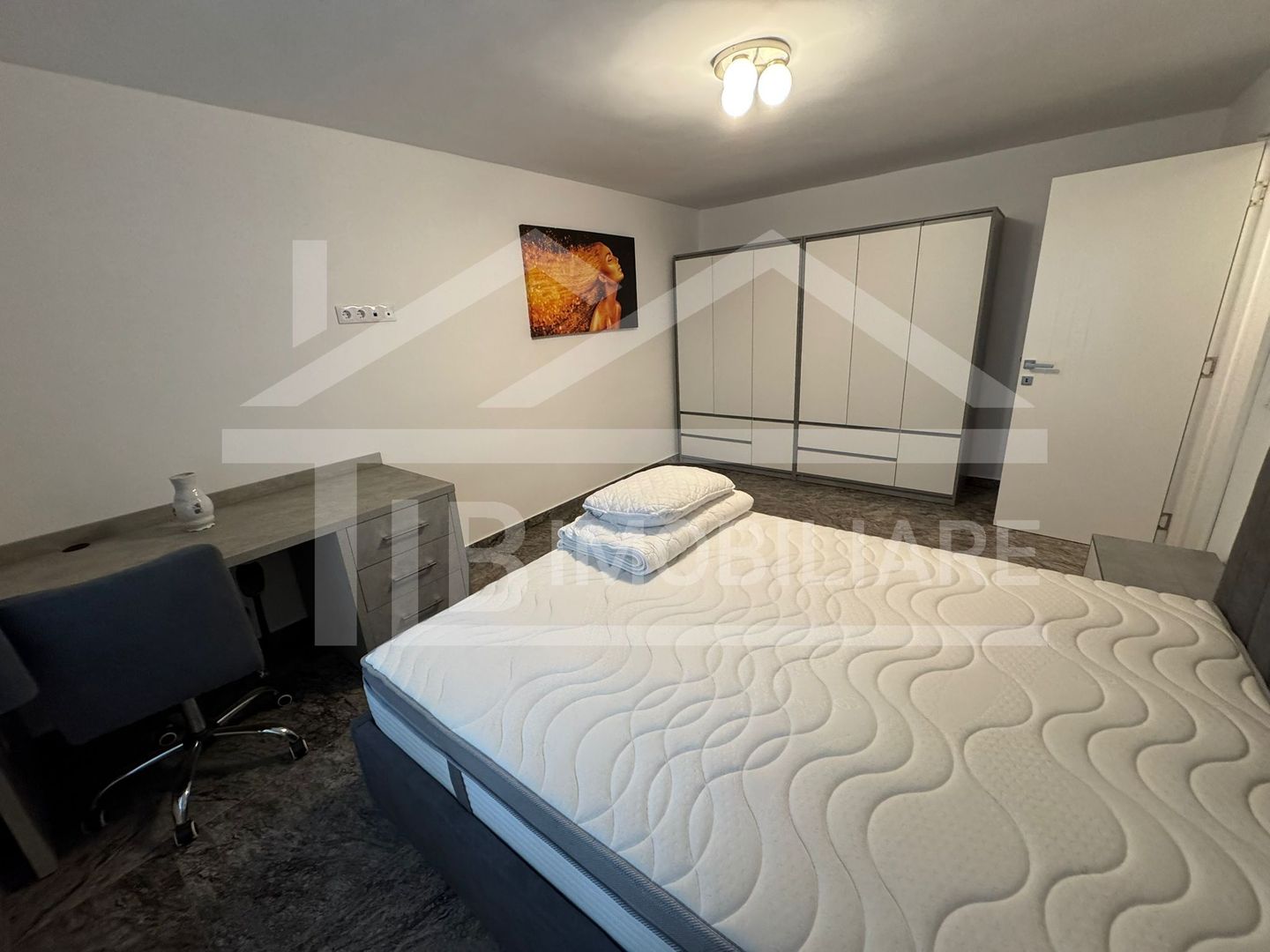 Apartament cu 2 camere, decomandat, 65mp, Zona Ultracentral - Poză 7