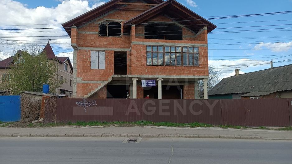 Vânzare, casă, 2 nivele, 169 mp + 11 ari, strada Kiev, Bălți - Poză 1