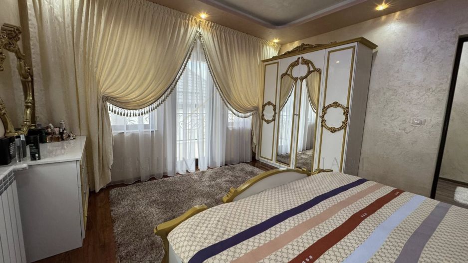 Casa Vila de Vanzare la cheie - Cartier Andrasesti - Poză 22