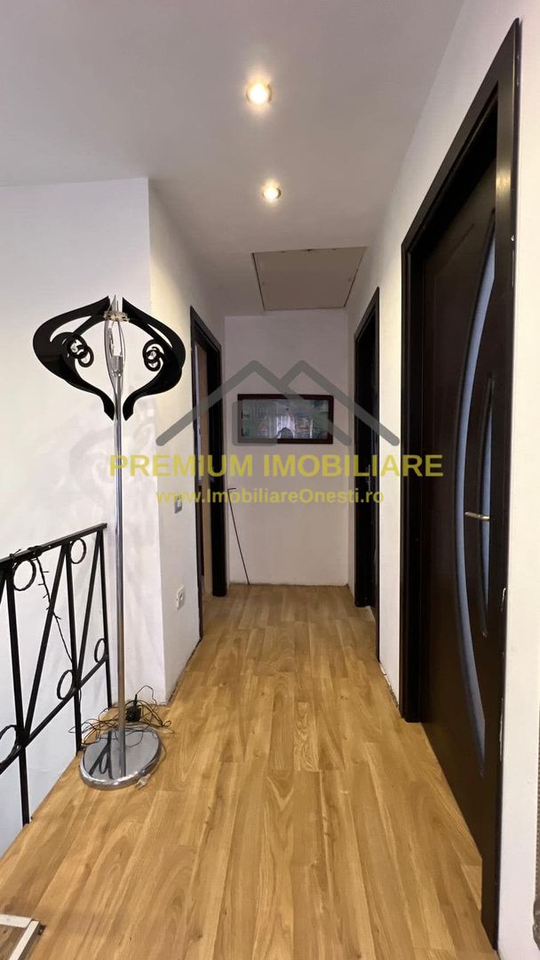 Casa de Vanzare la 10 km de Onesti - Poză 10