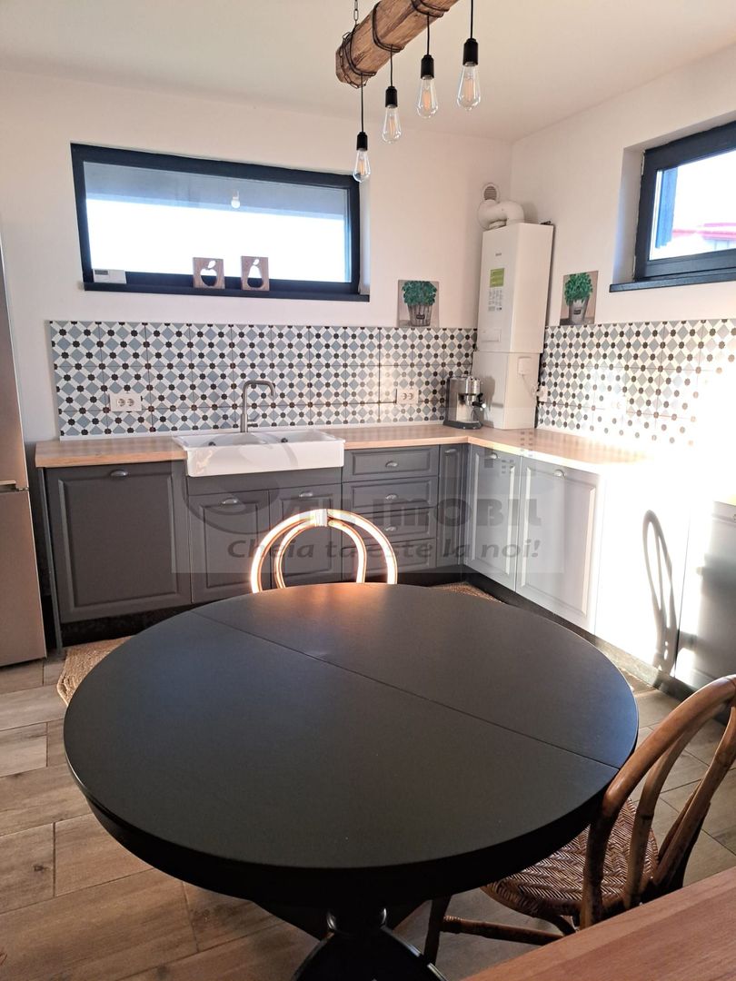 Casa/Vila de inchiriat Antibiotice - 780 euro - Poză 3