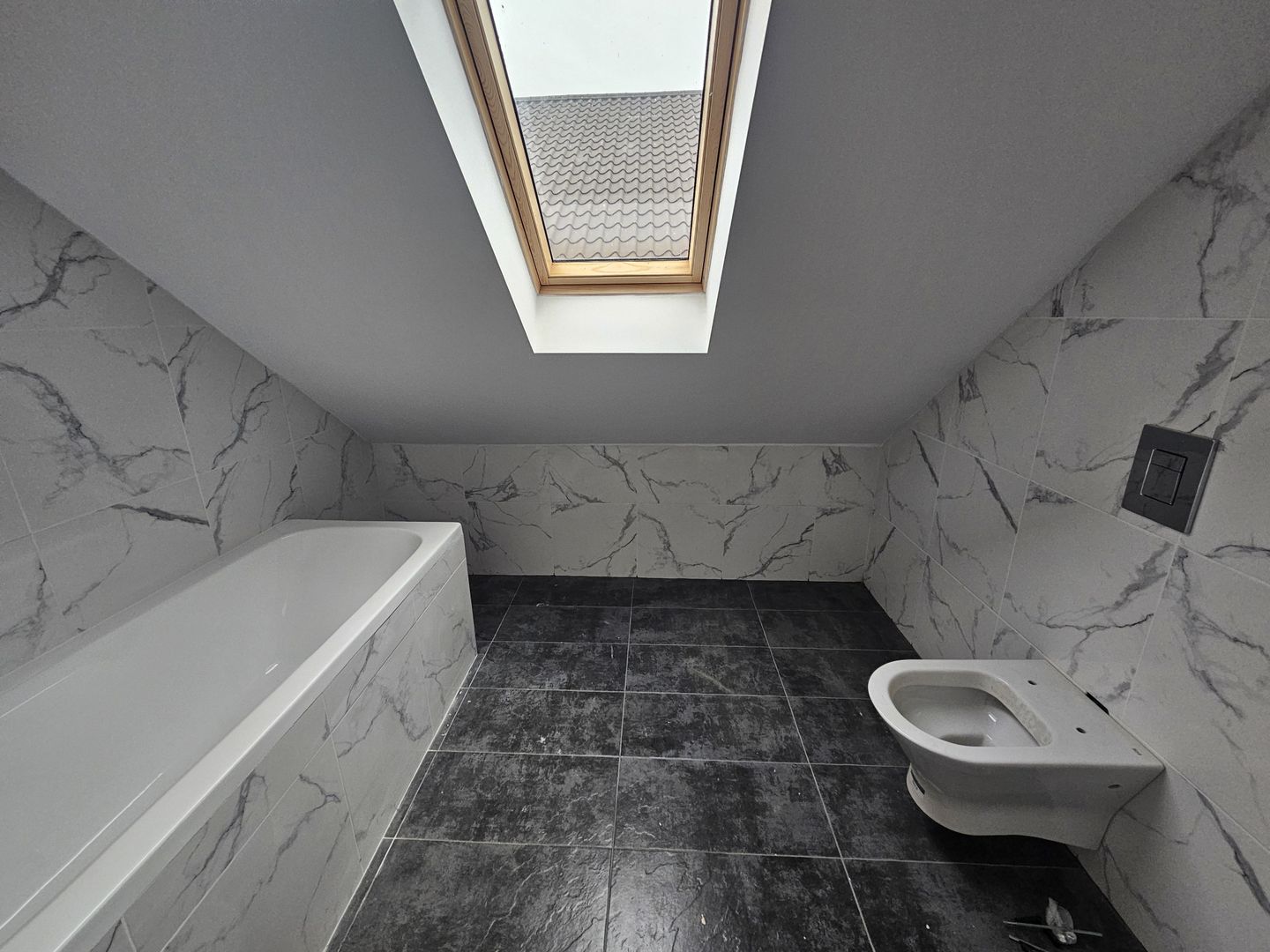 Case Parter Stil Mediteranean de Vânzare în Tunari - 100 metri Padure - Poză 15