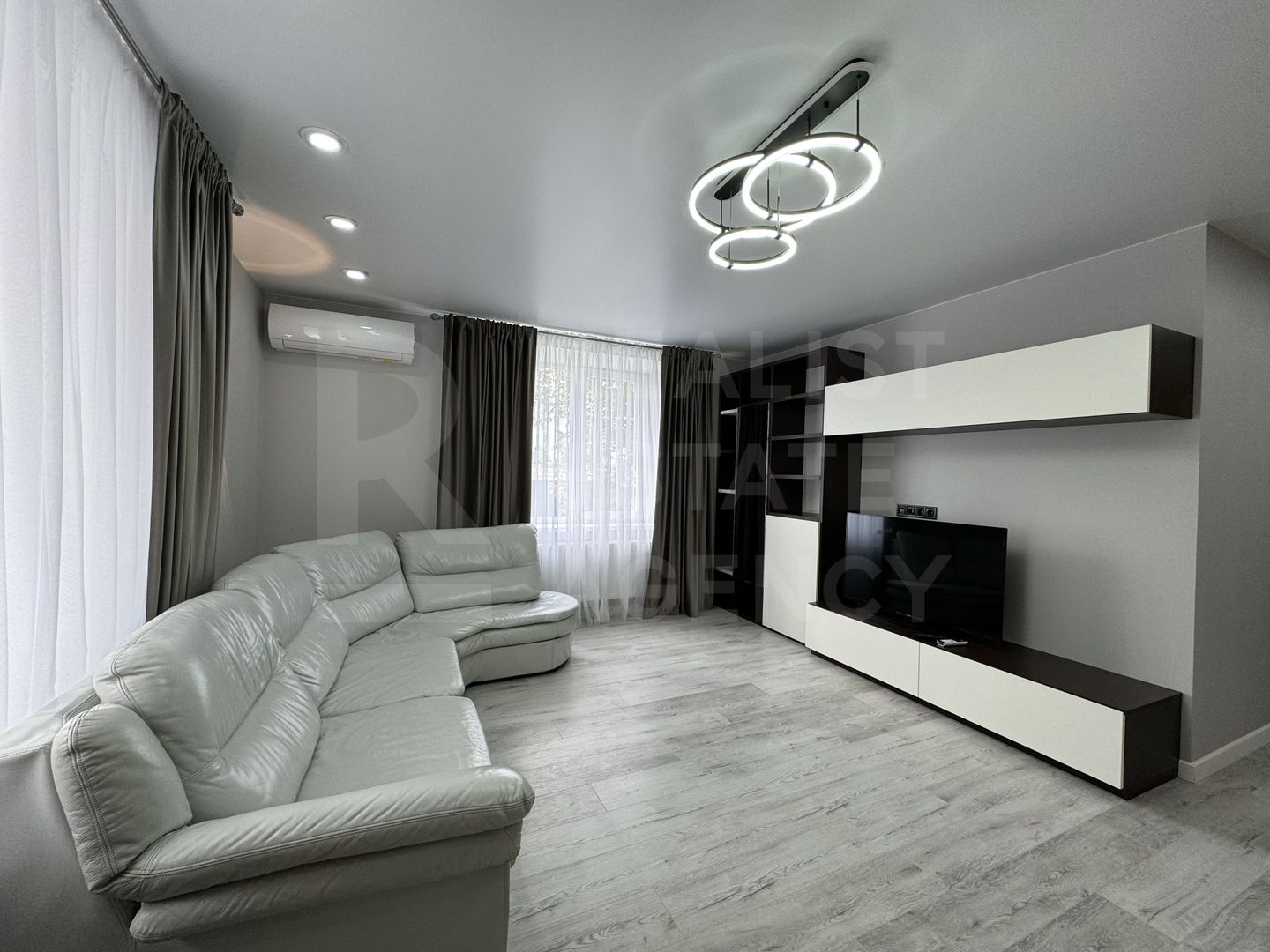 Chirie, casă, 3 camere, str. Pietrarilor, Centru - Poză 7