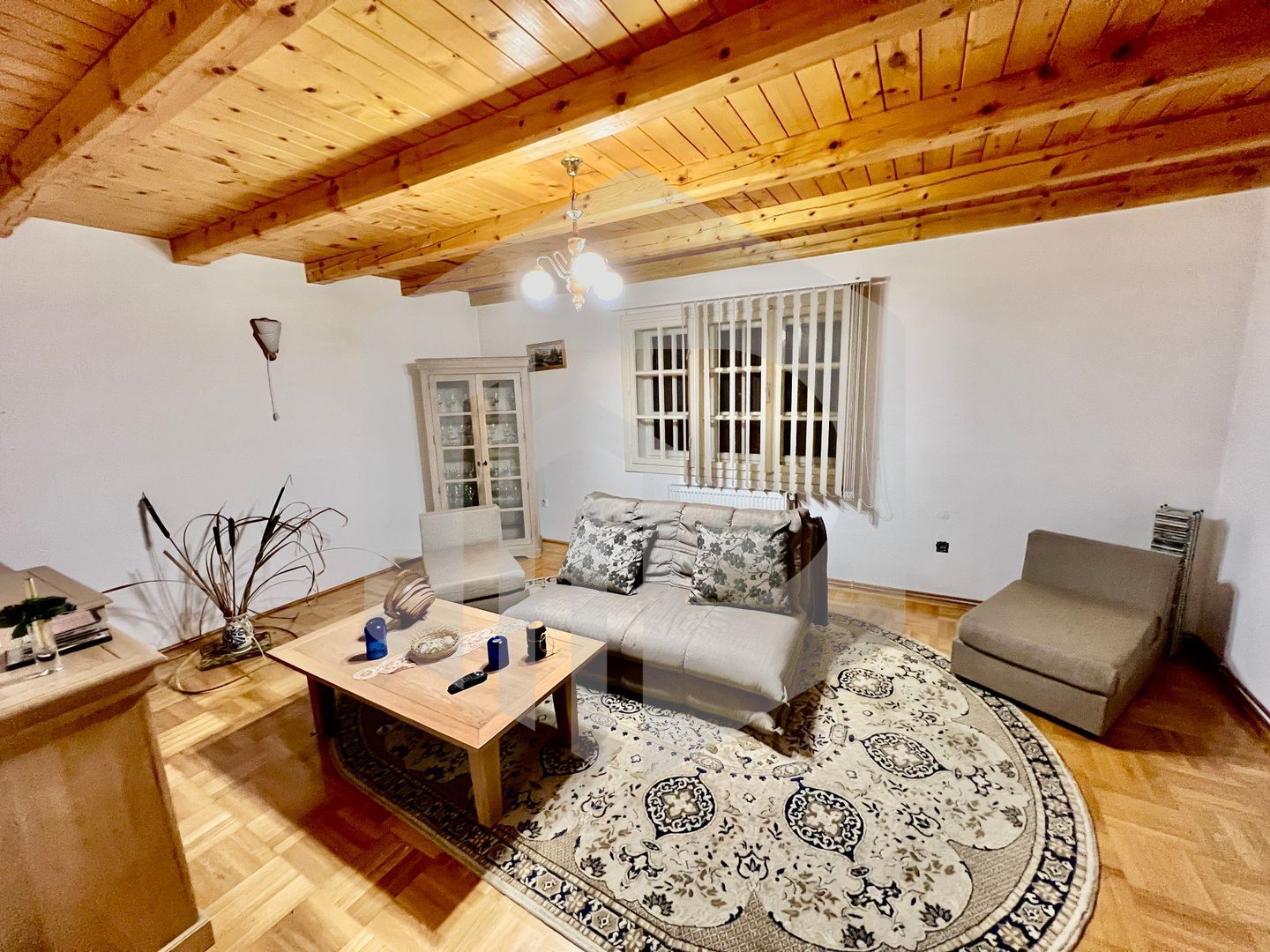 Casa de vanzare  in Talmacel-Teren 4000 mp cu livada+garaj - Poză 18