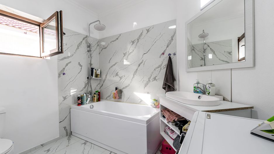 REZERVAT Casă nouă de vânzare în cartierul nou din Zimand, Comision 0 - Poză 7