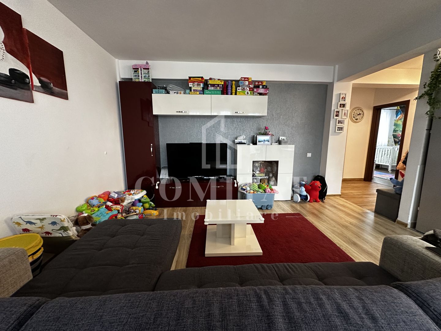 Apartament 3 camere | Etaj intermediar | Zona Str Somesului - Floresti - Poză 2