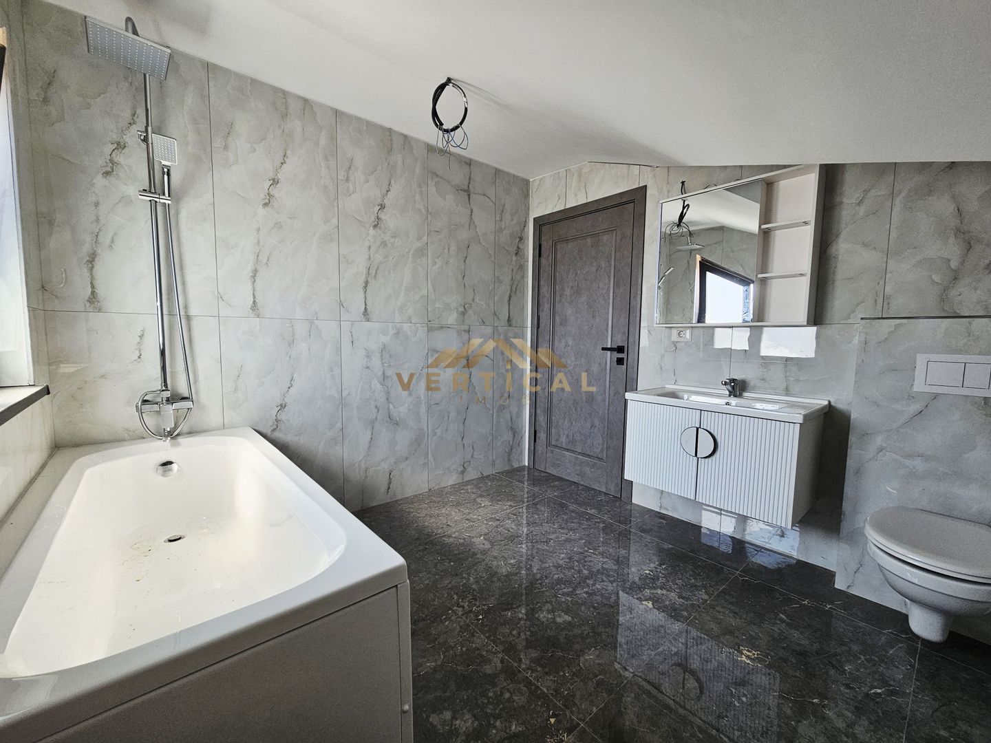 Casa P+M | 4 camere | comuna Berceni - Poză 16