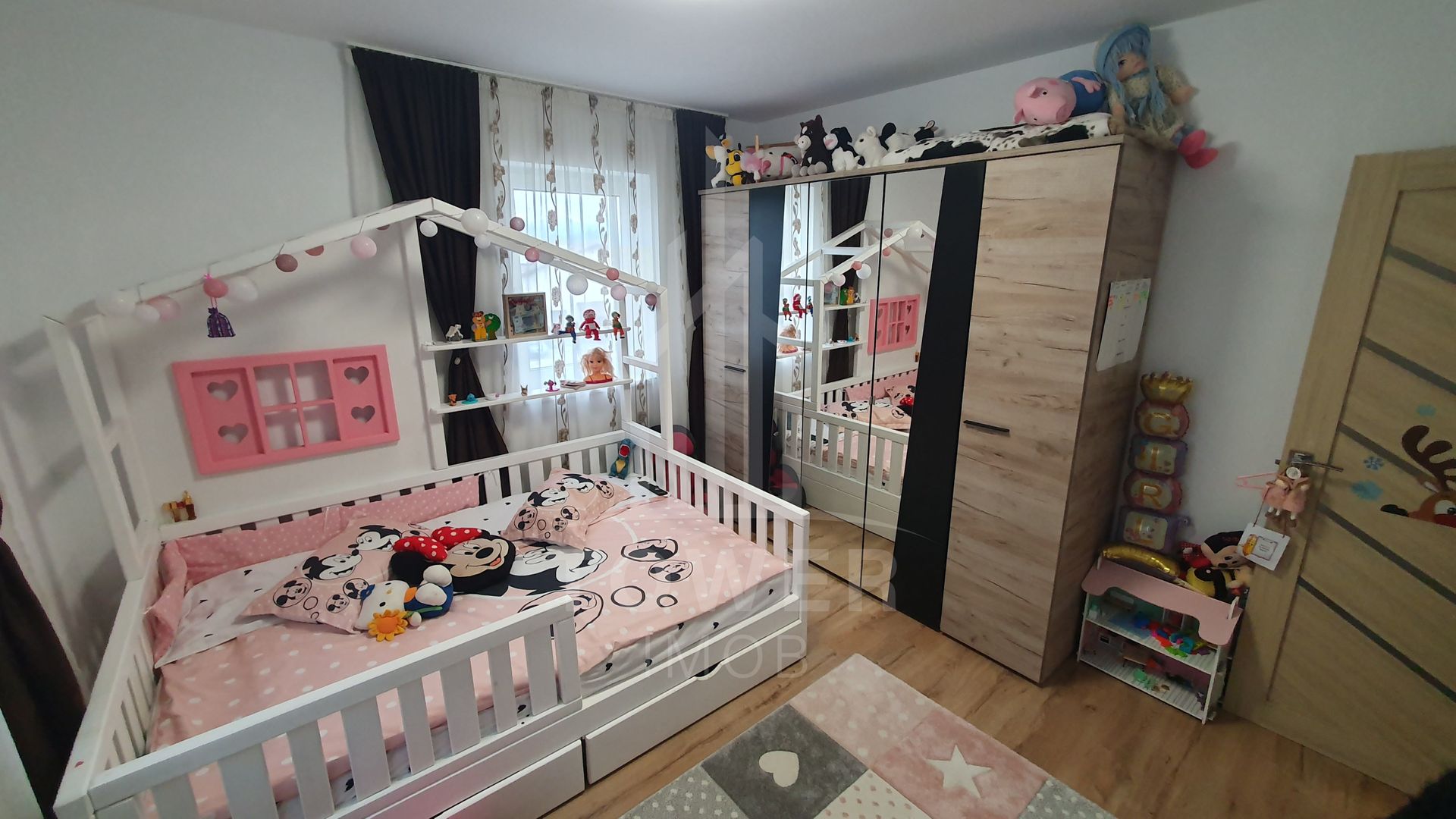 Apartament de vis cu 3 camere în Zona Arhitecților, Sibiu - Poză 3