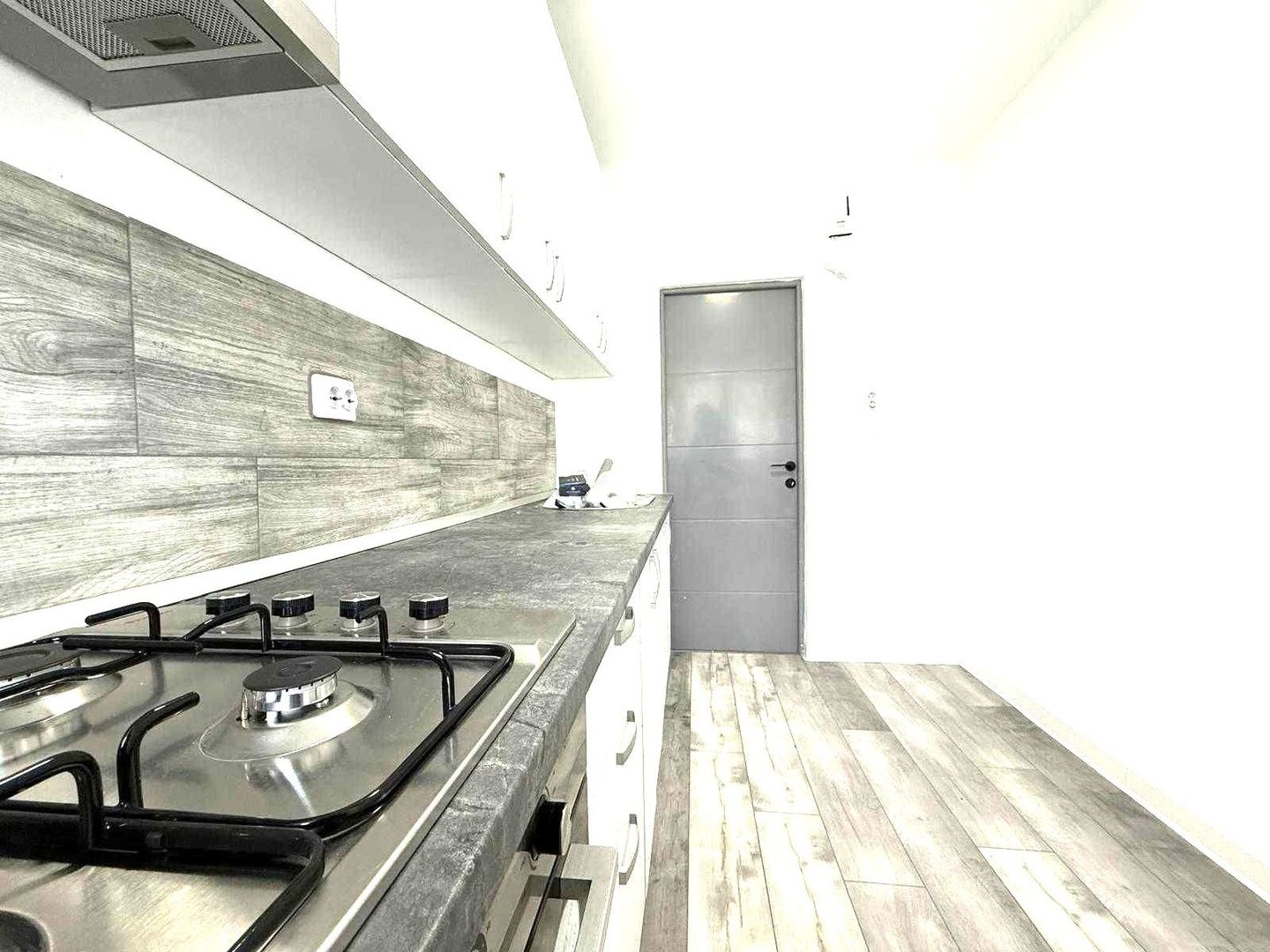 🌳 Închiriez Apartament cu 3 camere, vedere panoramică, Arena Națională - Poză 5