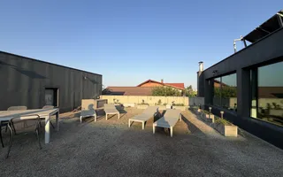Vila Exclusivista *2223mp teren* / Piscina proprie / 5 garaje / Otopeni - Poză 29