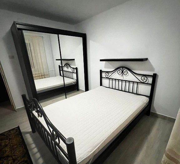 APARTAMENT 3 CAMERE CRANGASI - Poză 2