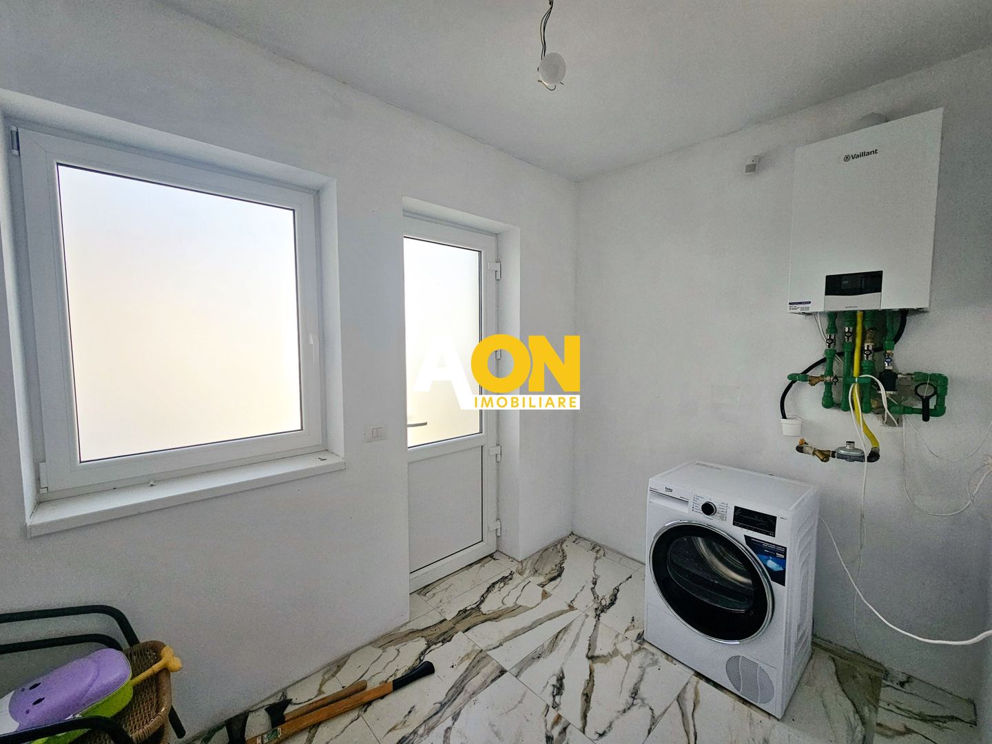 Casa spatioasa, 4 camere, mobilata, utilata, 985 mp teren, Partos - Poză 21