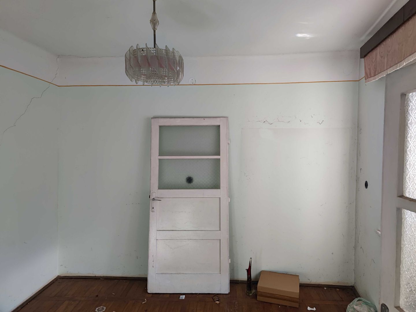 Casa de vanzare pe un nivel - Poză 4