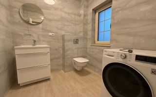 Casă / Vilă cu 4 camere de vânzare în Ultracentral, Botosani - Poză 12