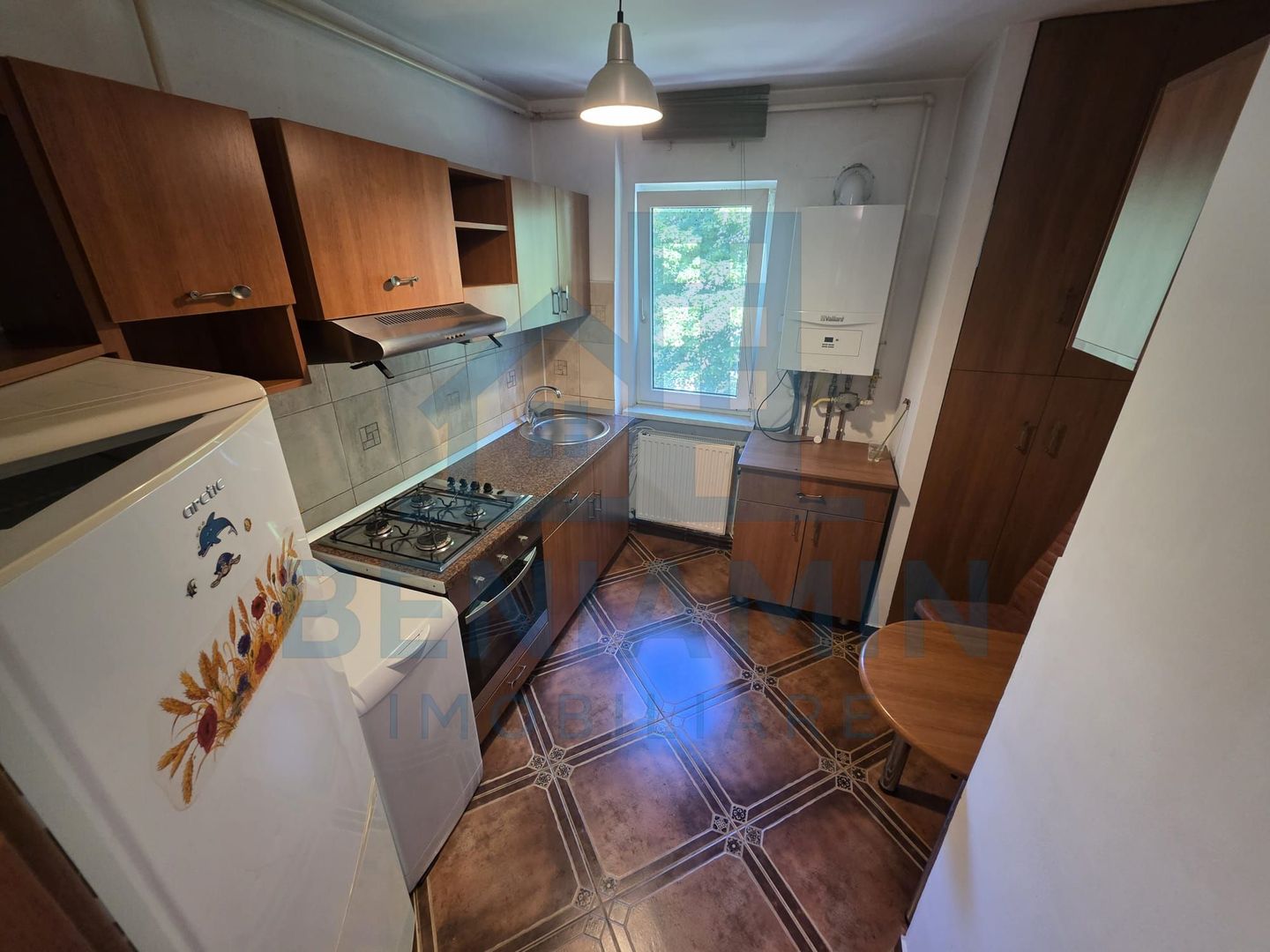 Apartament 2 Camere Etaj 3 Cartier Astra 50mp - Poză 3