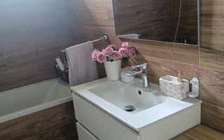 Casă individuală de vânzare – complet mobilată și utilată - Poză 5