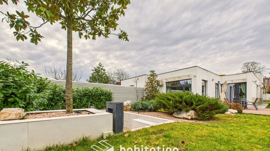 Refugiu urban – design, lumină și natură - Tur Virtual - Poză 28