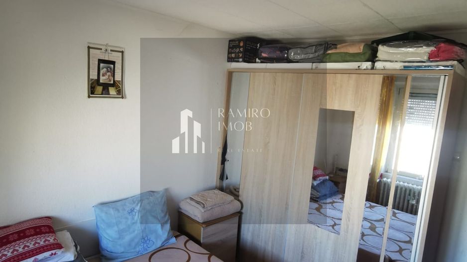 Apartament 3 camere, decomandat - Poză 5