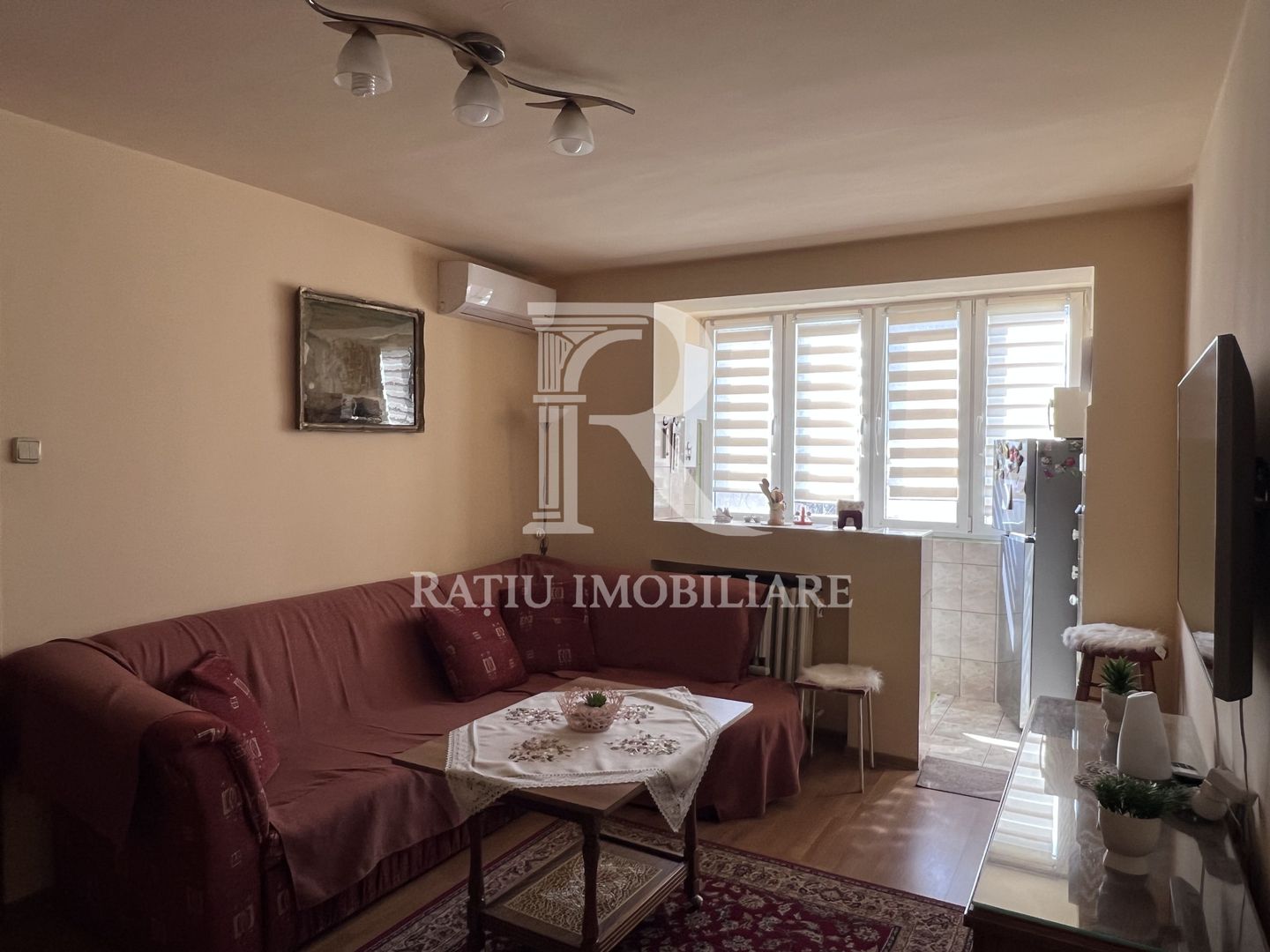 Apartament cu 3 camere | Etaj 2 | Rogerius | Oradea - Poză 2