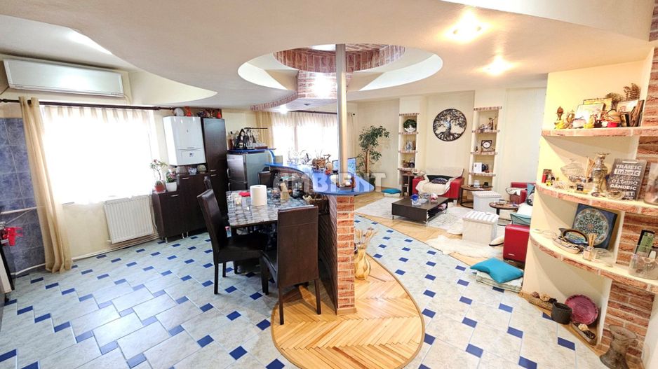 Apartament cu 4 camere, mobilat și utilat, zona TRAIAN; - Poză 1