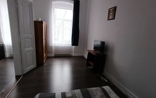 Apartament 3 camere zona centrala cladire istorica