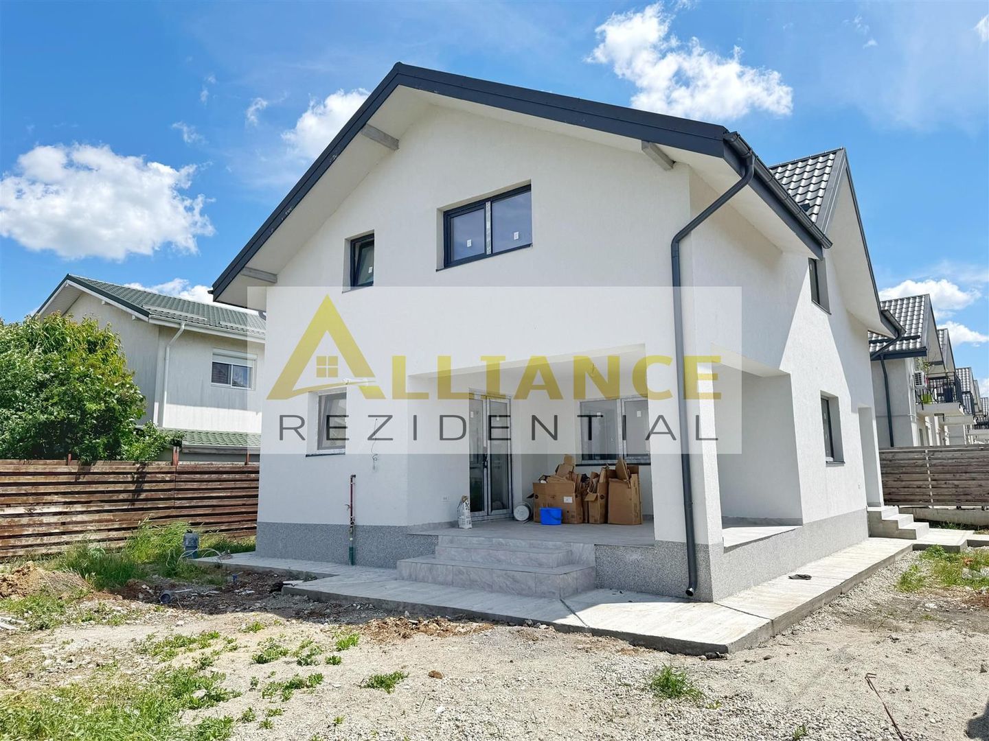 Vila individuala P+M ~ 4 camere ~ 3 bai ~ teren 308mp ~ Str. Padurea Craiului - Poză 2