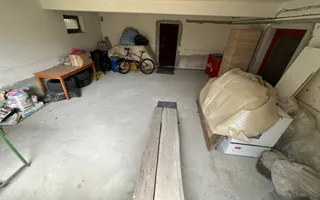 Casa la artera pretabilă Clinica medicala / birouri - Poză 25