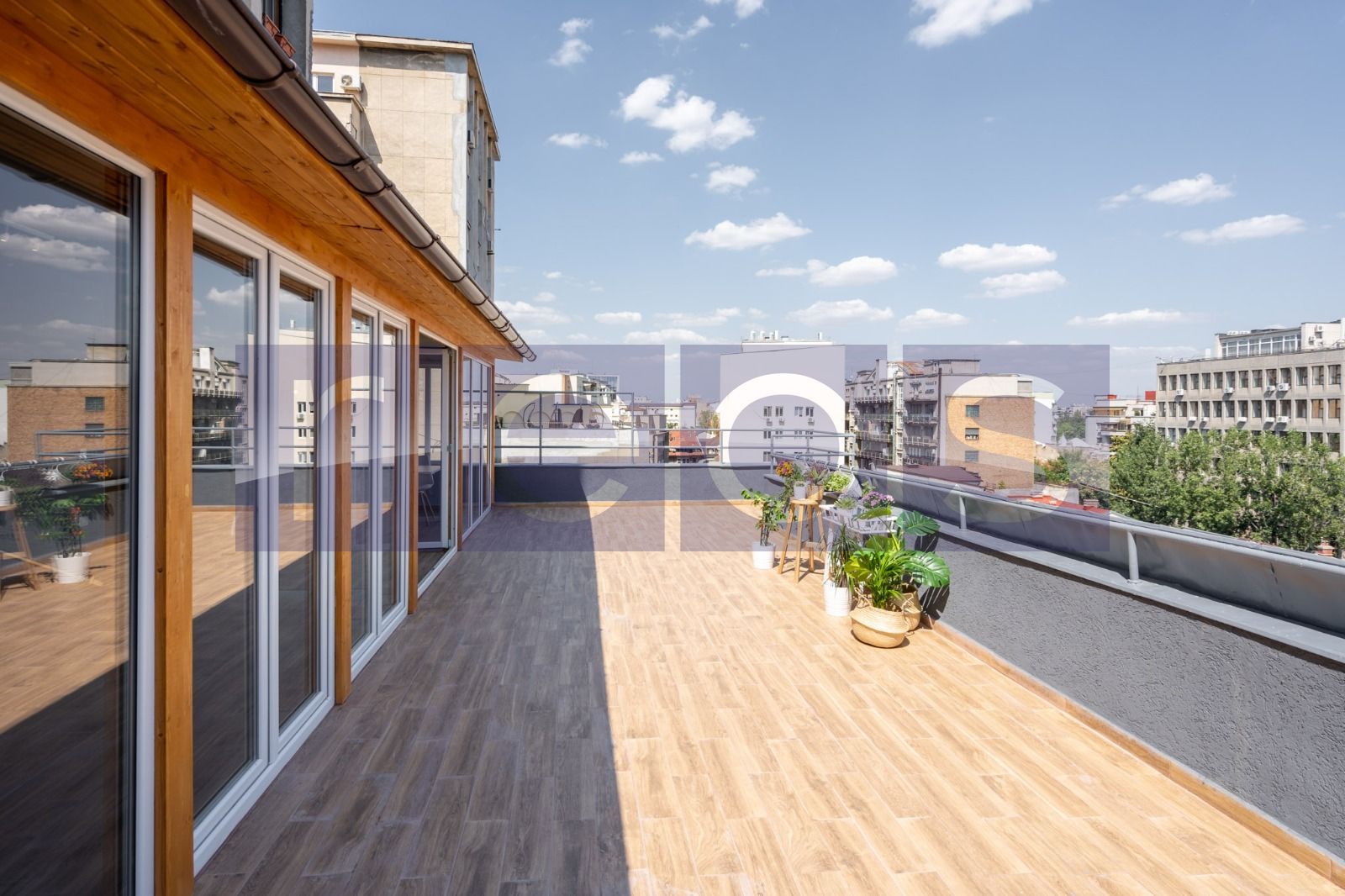 VANZARE PACHET APARTAMENT 4 CAMERE + 2 STUDIOURI 275MP ULTRACENTRAL UNIVERSITATE - Poză 18