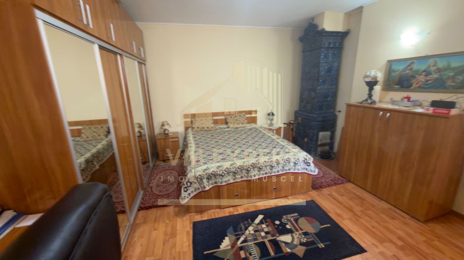 CASĂ 6 CAMERE TEREN 456 MP CENTRU CANPULUNG - Poză 16