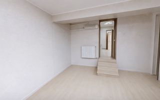 CAPITOL - B-dul. Mamaia - Apartament cu 4 camere si terasa de 80 mp. - Poză 10