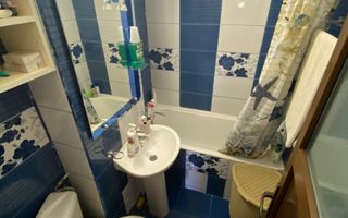 ap 3 camere , decomandat , etaj 6/10 , Mircea cel batran. - Poză 7