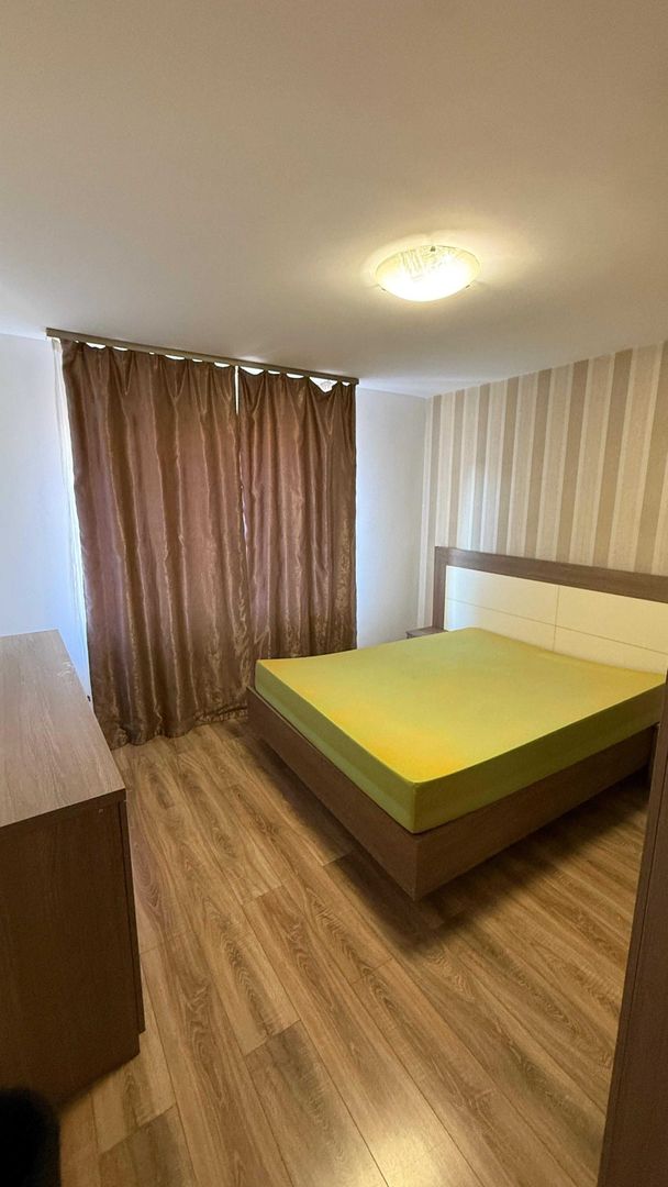 Apartament 2 camere decomandate, balcon, etaj intermediar, parcare - Poză 5