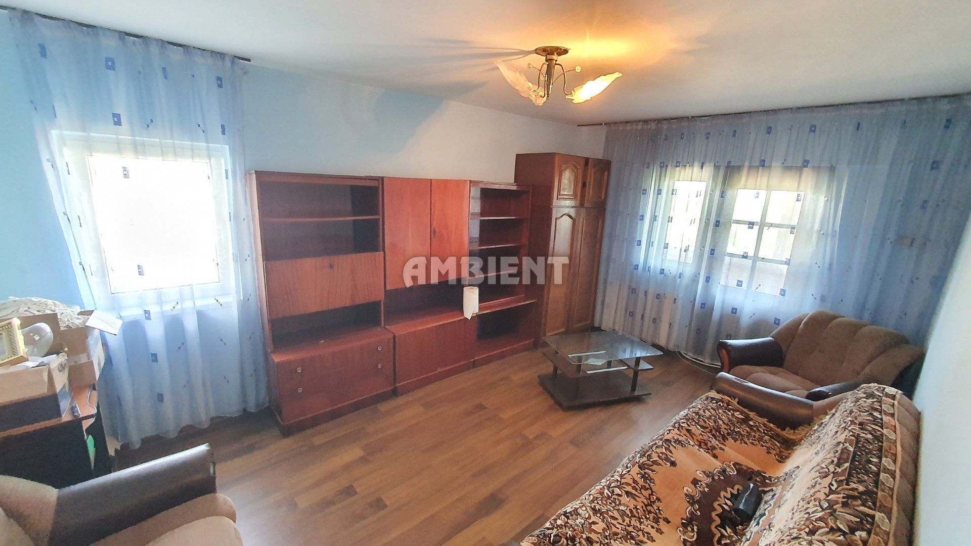 Apartament 2 camere, decomandate, zona GARĂ; - Poză 1